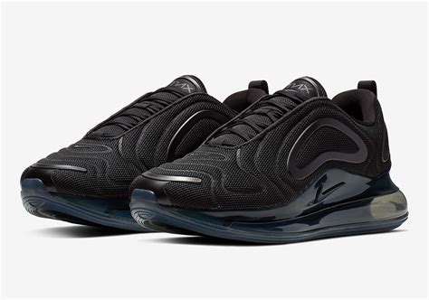 nike air max 720 black